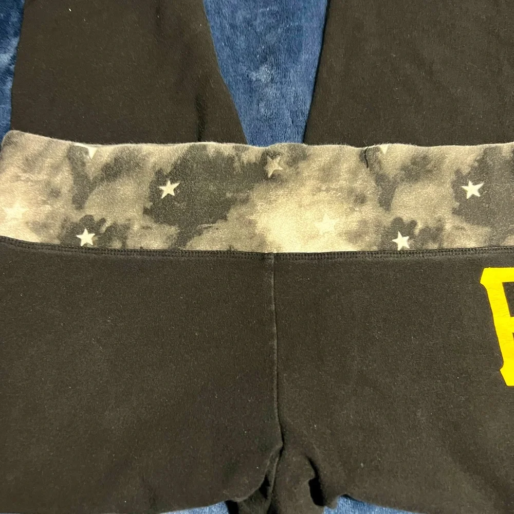 Victoria’s Secret Pink  Pittsburgh pirates capris yoga pants L - Picture 3 of 5